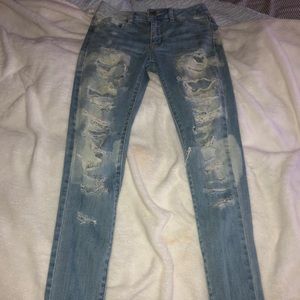 American eagle ripped jeans